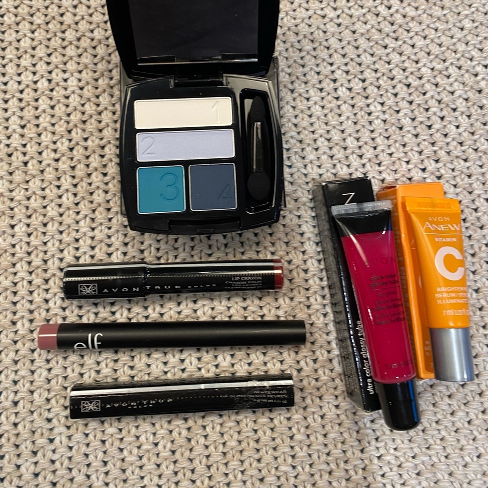 Avon beauty bundle